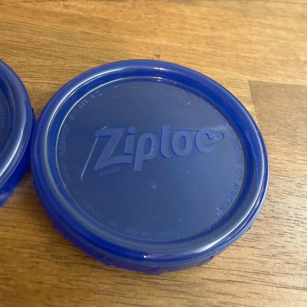2 Ziploc Twist 'n Loc Universal Size Round‎ Lids Replacements